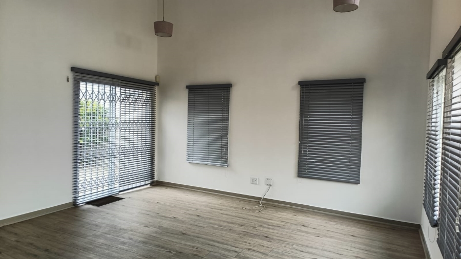 3 Bedroom Property for Sale in Parklands North Western Cape
